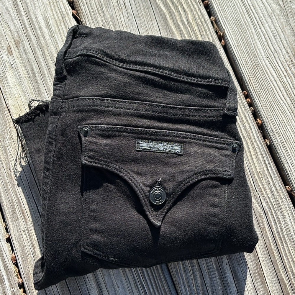 Hudson | Black Cropped Jeans | Size 25